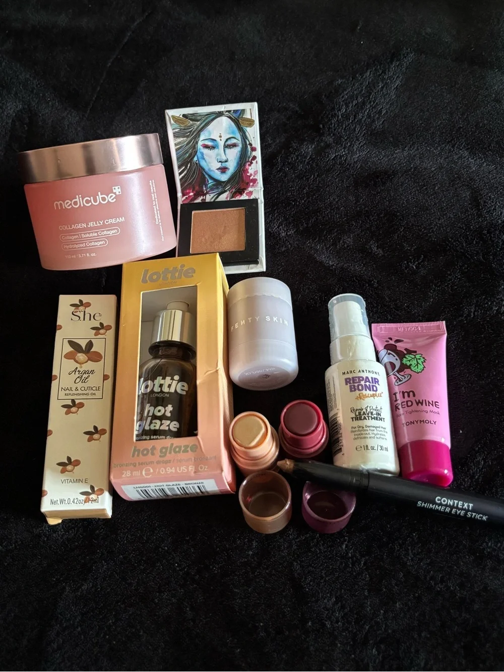 Skincare & Makeup Bundle Makeup Artist Declutter- Medicube, bronzer drops, blush